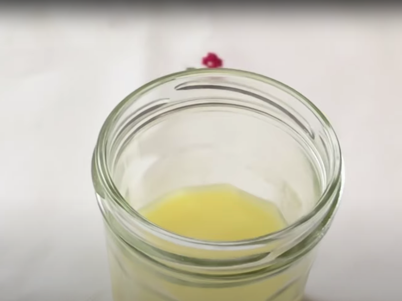 se envasa el viks vaporub casero en tarros de cristal